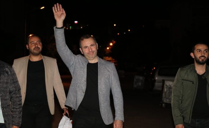 7 yaşındaki Nehir’in hayali gerçek oldu, davulcu ve Belediye Başkanı ayağına gitti