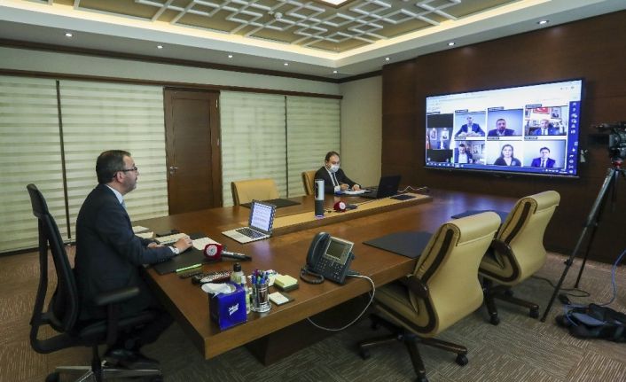 Bakan Kasapoğlu: "Bu süreci Türk sporu için irtifa kaybı olarak isimlendirmeyeceğiz"