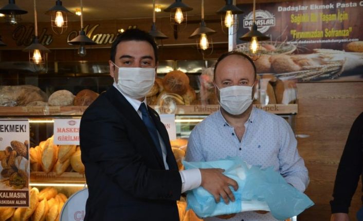 Çorlu TSO’dan kısıtlama günlerinde çalışan oda üyelerine maske
