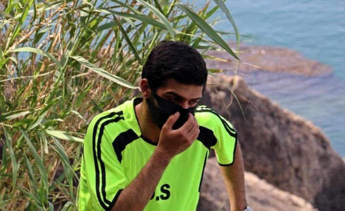 Denize girmeye gelip ceza yiyen gencin baba korkusu: "Babam eve almayacak"