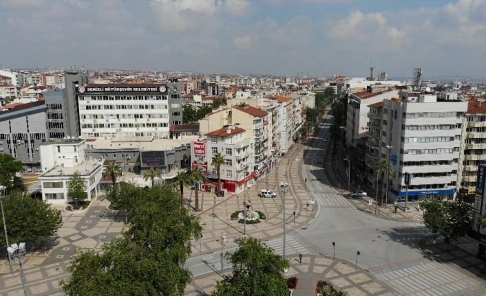 Denizli’de 3 gün sürecek sokağa çıkma kısıtlamasında yoğun güvenlik önlemleri alındı