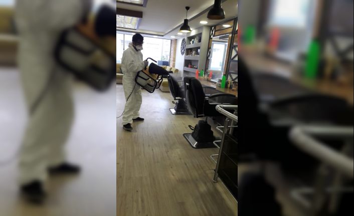 Dörtyol’da berber ve kuaförler dezenfekte edildi