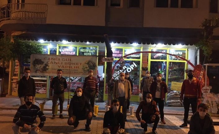 Emet’te berber ve kuaförler iş yerlerini bayram tatili sonra açacak