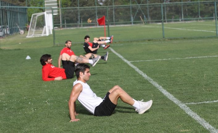 Eskişehirspor çalışmalarına devam ediyor