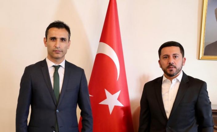 Gençlik ve Spor İl Müdürü Özdemir, Belediye Başkanı Arı’yı ziyaret etti