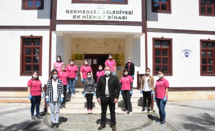 Germencik’in pembe melekleri halktan büyük takdir topluyor
