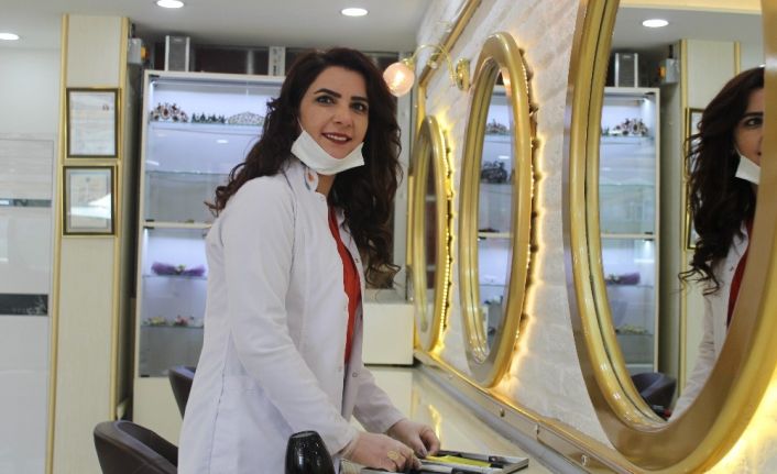 Iğdır’da berber, güzellik salonları ve kuaförler 52 gün sonra iş başı yaptı