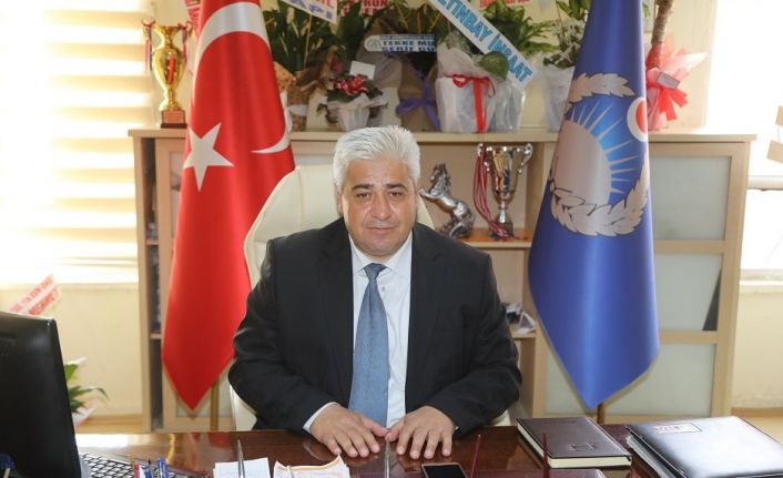 İlkadım zabıtası, 1 kamyon dolusu bozuk sebze ve meyveye el koydu