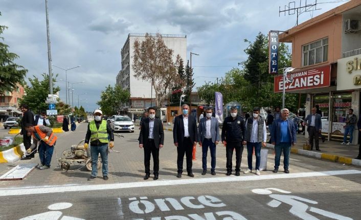 Kahta’da önce yaya görselli çizgi çalışması başlatıldı