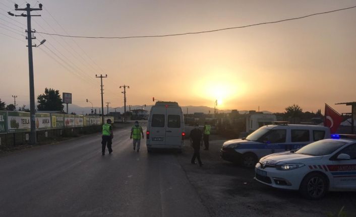 Korona virüs kurallarını ihlal eden 7 servise 13 bin 372 TL ceza