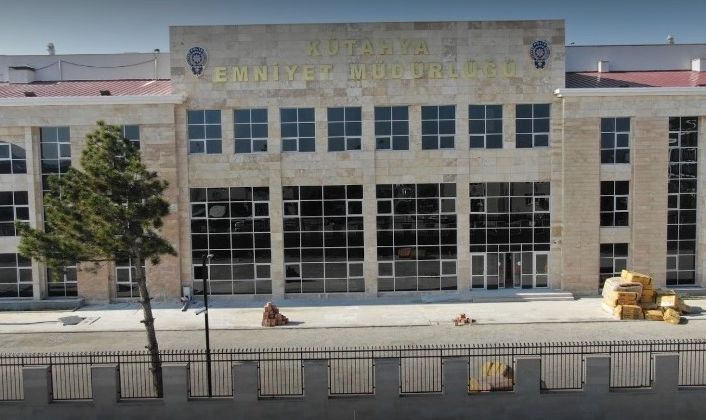 Kütahya İl Emniyet Müdürlüğünden "Evdeyim ama trafik kuralları aklımda" spot filmi