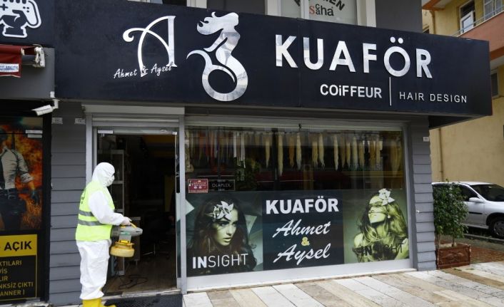 Manavgat’ta kuaför, berber ve güzellik salonlarına dezenfekte