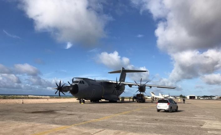 MSB: “Covid-19 ile mücadelede kullanılacak ikinci grup tıbbi yardım Somali’ye ulaştı”