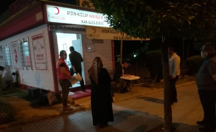 Proje Anadolu İmam Hatip Lisesi’nden Kızılay’a kan bağışı desteği