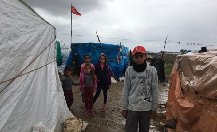 Sağlık-Sen’den tarım işçisi çocuklara yardım eli