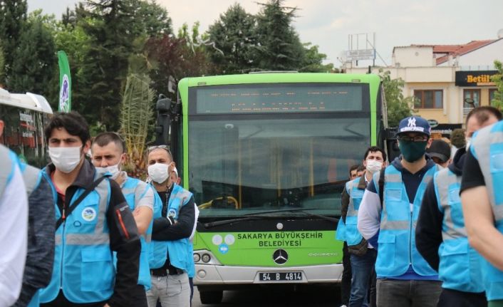 Sakarya Büyükşehir Belediyesi şehirdeki her haneye maske ulaştırmak için proje başlattı