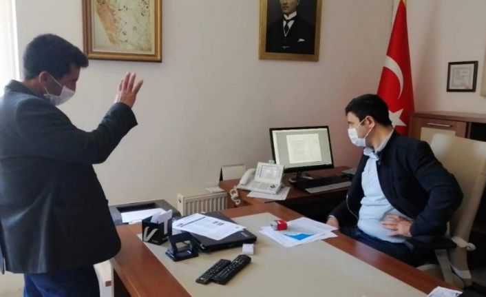 Siirt Tapu Müdürlüğünde ilk defa video konferans yöntemi ile konut satışı yapıldı