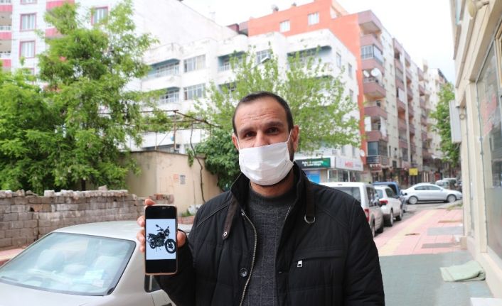 Siirt’te motosikleti çalınan vatandaş, ’elim ayağım’ dediği aracının bulunmasını istiyor