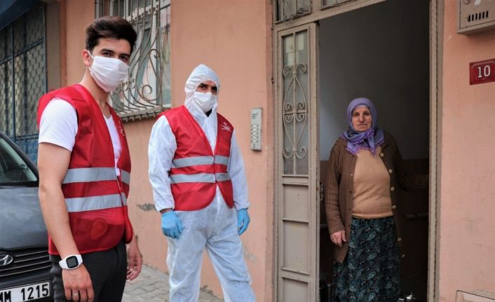 Sultanbeyli’nde Vefa Sosyal Destek Grubu, günde 300 kişiye iftar yemeği dağıtıyor
