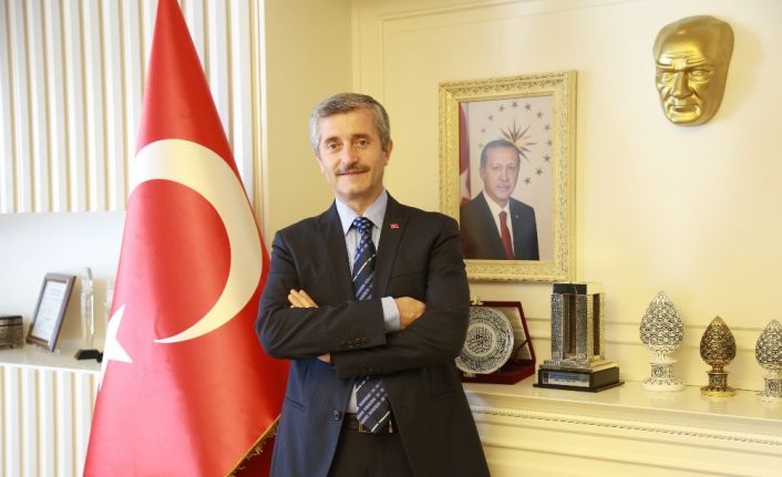 Tahmazoğlu, Anneler Günü’nü kutladı