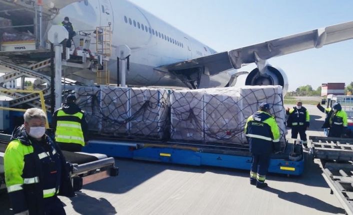 Türkiye’den Ukrayna’ya tıbbi malzeme yardımı