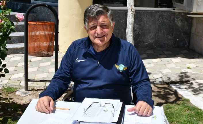 Yılmaz Vural: "Futbolcu ve teknik heyetler tedirgin"