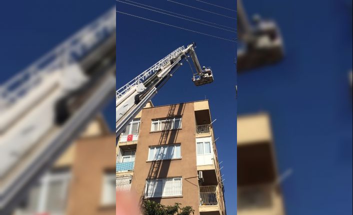 Boyacı 7. katta asılı kaldı