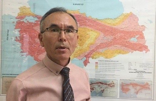 Doç. Dr. Özmen’den  Kuzey Anadolu fayı sınırındaki Kastamonu için deprem uyarısı