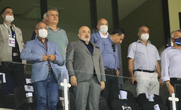 Adana Demirspor Başkanı Murat Sancak, özel izinle maçı takip etti