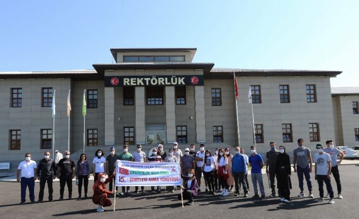 AİÇÜ’de 15 Temmuz Demokrasi ve Milli Birlik Günü kapsamında dağ tırmanışı gerçekleştirildi