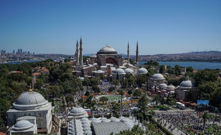 Başkan Altay: “Biz Ayasofya’ya, Ayasofya da özlediği günlere kavuştu”