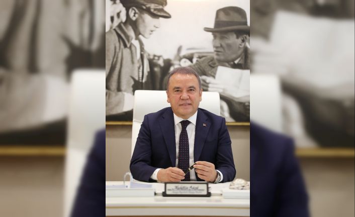 Başkan Böcek: " 15 Temmuz’da vatandaşlarımız hâkimiyetin kayıtsız şartsız millete ait olduğu gerçeğini bir kez daha göstermiştir"