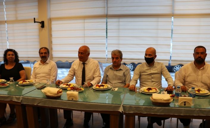 Başkan Tuncel, Sökeli gazetecileri bir araya getirdi