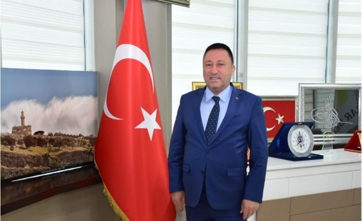 Beyoğlu, Bağlar Belediyesinde görevde yükselme sınavı açan ilk belediye başkanı oldu