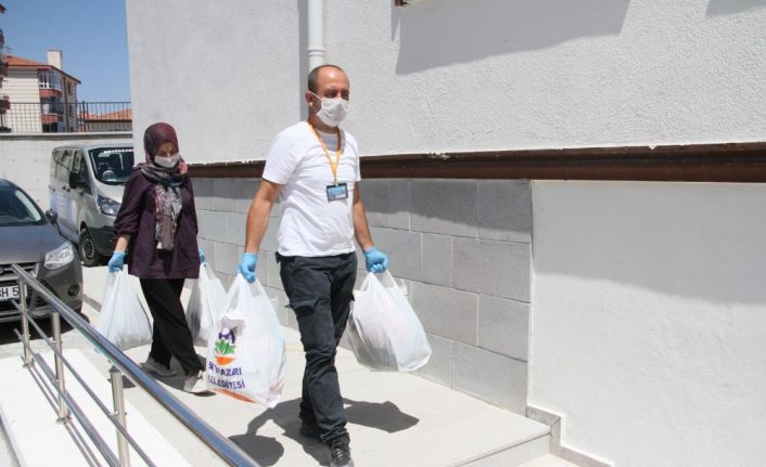Beypazarı Belediyesi alan el ile veren el arasında köprü oluyor