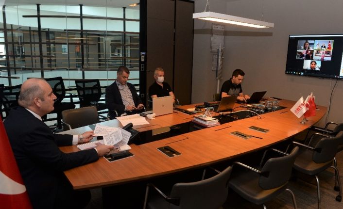 BTSO, online seminerler ile salgın sonrası ticaretin yol haritasını belilirliyor