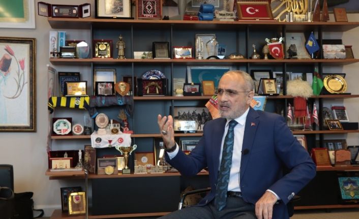 Cumhurbaşkanı Başdanışmanı Topçu: ”Vatanın ve milletin istiklalini ve istikbalini o satılmış hainlere teslim etmedik”