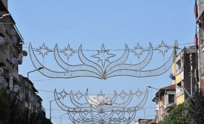 Düzce’de sokaklarındaki LED aydınlatmalar kaldırıldı