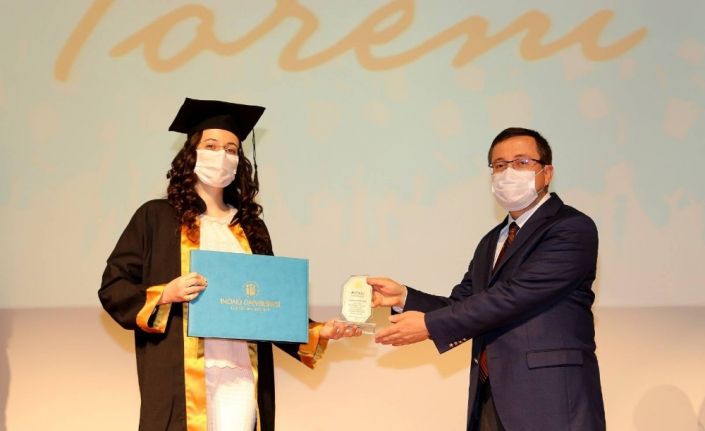 İnönü Üniversitesi’nde ödül töreni düzenlendi