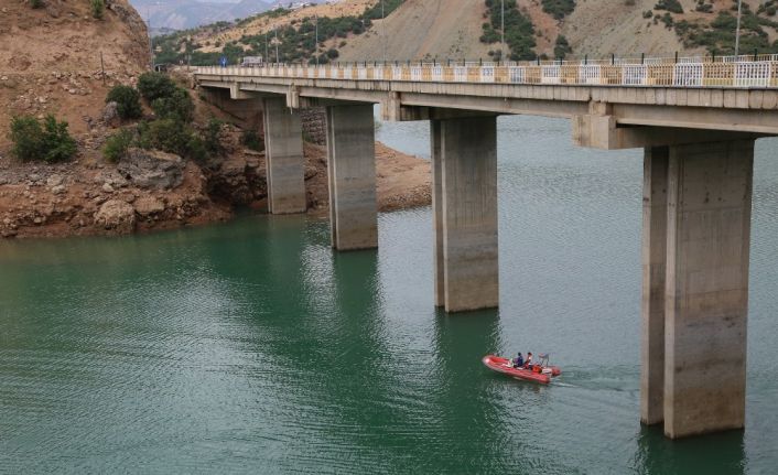 Kayıp Gülistan’ı arama çalışmaları sürüyor