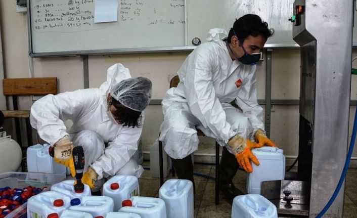 Korona virüsle mücadele de mesleki ve teknik liselerine hayati görev