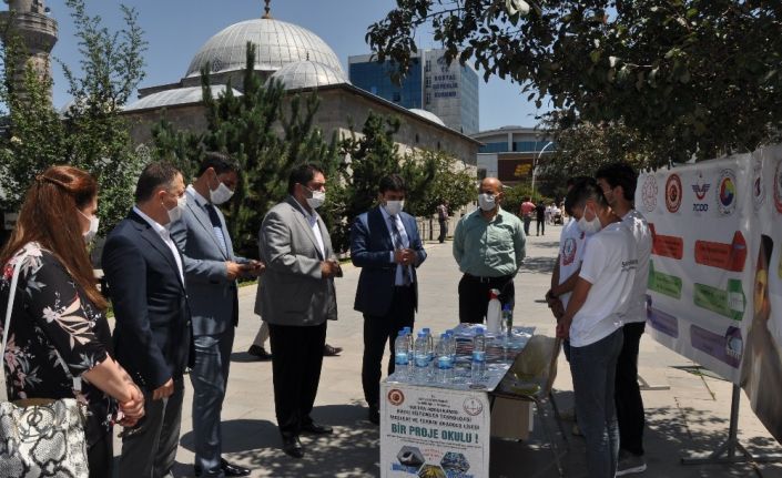 LGS tercih dönemi öncesinde PYK üyeleri öğrencileri teşvik etmek amacıyla çeşitli etkinlikler düzenlemeye devam ediyor