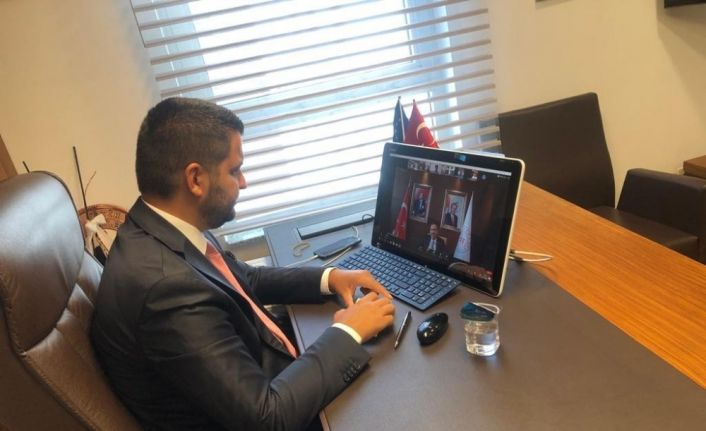 Milletvekili Toprak ve Amatör spor kulüp başkanları Bakan Kasapoğlu ile görüştü