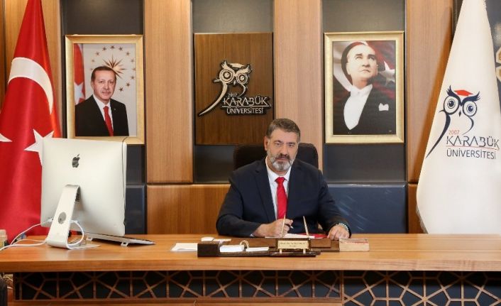 Rektör Polat’tan 15 Temmuz Demokrasi ve Milli Birlik Günü mesajı