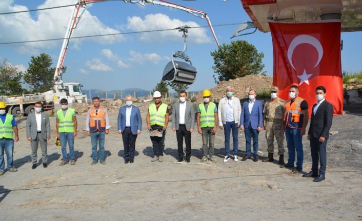 Sarıkamış Kayak Merkezine yeni açılacak olan cafenin temel atma töreni gerçekleşti