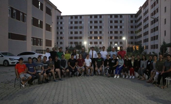 TOHM sporcularına sürpriz ziyaret