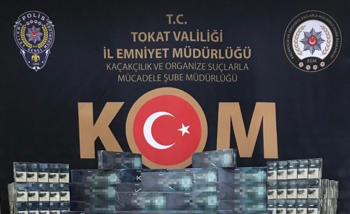 Valizinden 1710 paket kaçak sigara çıktı