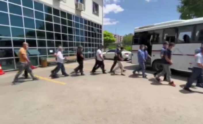 Yıllık 96 milyon TL geliri olan yasa dışı bahis çetesi çökertildi: 52 gözaltı