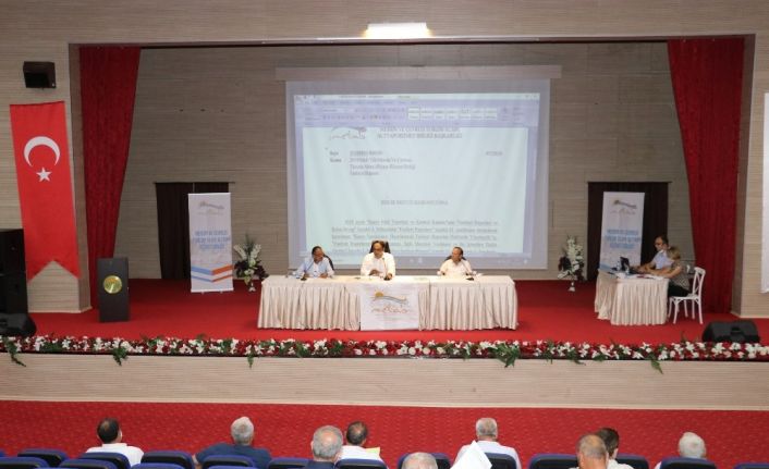 Yılmaz: "Turizmi 12 aya yaymayı hedefliyoruz"