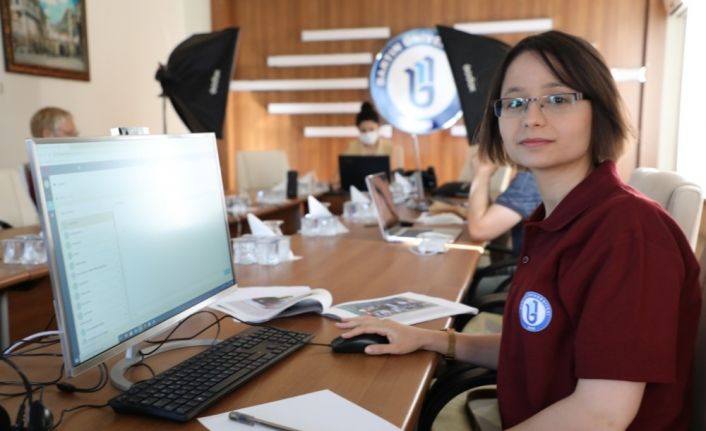 YÖK Sanal Fuar’daki yerini alan Bartın Üniversitesi’nin standı yoğun ilgi gördü